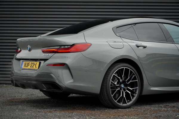 BMW 8 Serie Gran Coupé 840i xDrive High Exe Individual / B&W / Pano / Carbon / M-Stoelen / Adaptive