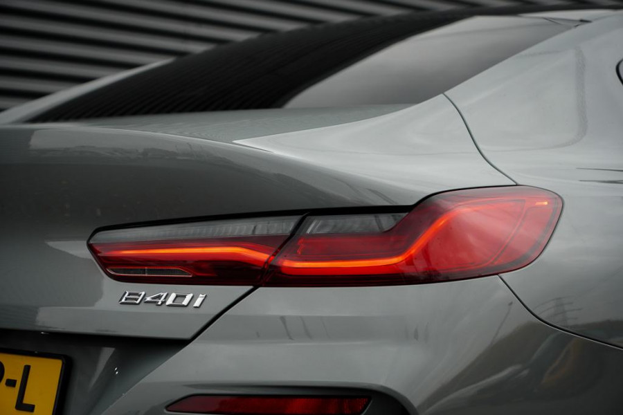 BMW 8 Serie Gran Coupé 840i xDrive High Exe Individual / B&W / Pano / Carbon / M-Stoelen / Adaptive