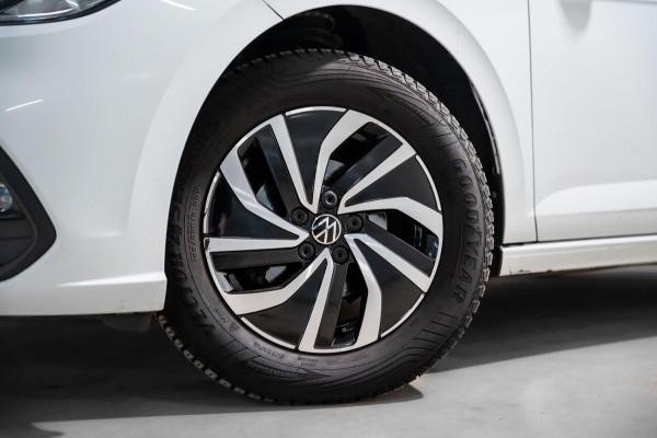 Volkswagen Polo 1.0 TSI Life Business