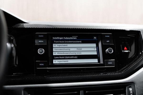 Volkswagen Polo 1.0 TSI Life Business