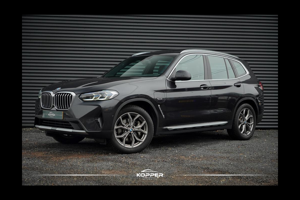BMW X3 xDrive30e LCI / Pano / Elek Trekhaak / Facelift / HUD / Incl BTW