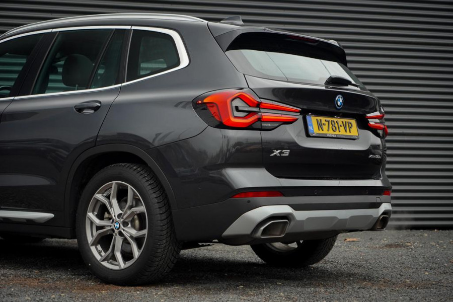 BMW X3 xDrive30e LCI / Pano / Elek Trekhaak / Facelift / HUD / Incl BTW