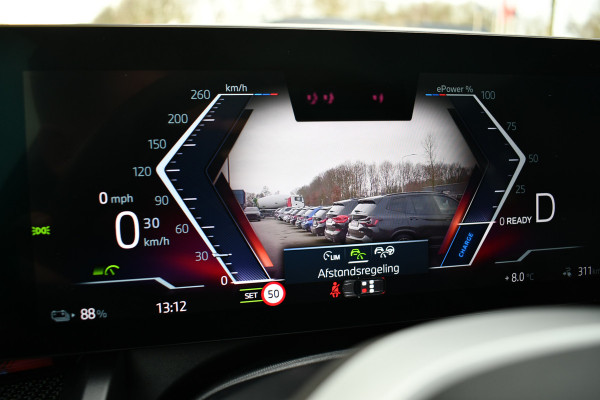 BMW i5 Touring eDrive40 M-Sport Pano Adp-demping B&W Comfzetel+Vent 20inch