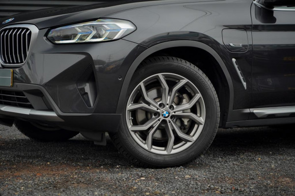 BMW X3 xDrive30e LCI / Pano / Elek Trekhaak / Facelift / HUD / Incl BTW