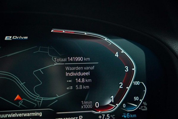 BMW X3 xDrive30e LCI / Pano / Elek Trekhaak / Facelift / HUD / Incl BTW