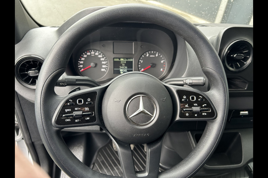 Mercedes-Benz Sprinter 317 CDI L2 H2 Automaat / 360 Camera / MBUX / Navigatie / Cruise control / Airco / 270 Graden achterdeuren