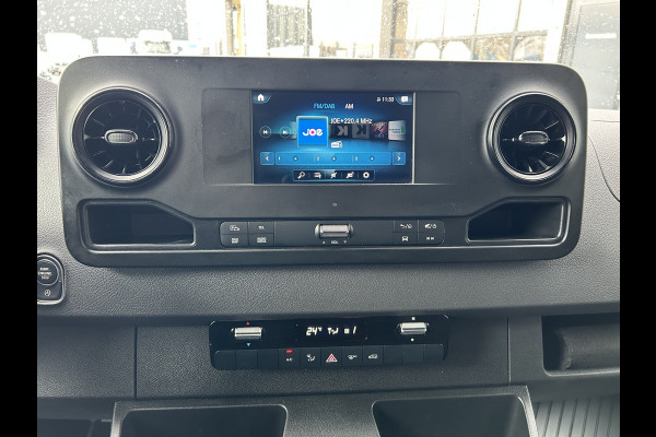 Mercedes-Benz Sprinter 317 CDI L2 H2 Automaat / 360 Camera / MBUX / Navigatie / Cruise control / Airco / 270 Graden achterdeuren