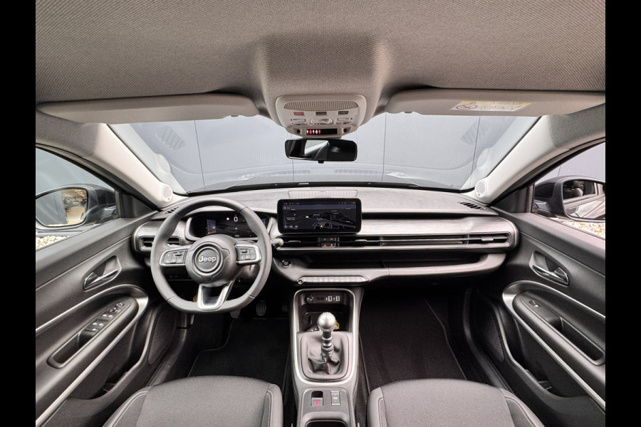 Jeep Avenger 1.2 Altitude | Winterpakket | Camera | Apple/Android CarPlay | Electrische achterklep | Cruise control | Navigatie