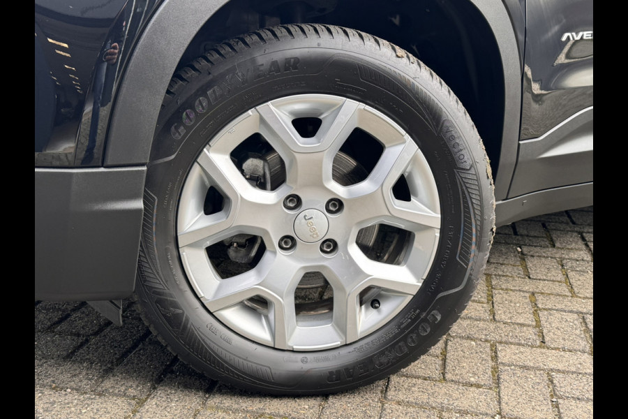 Jeep Avenger 1.2 Altitude | Winterpakket | Camera | Apple/Android CarPlay | Electrische achterklep | Cruise control | Navigatie
