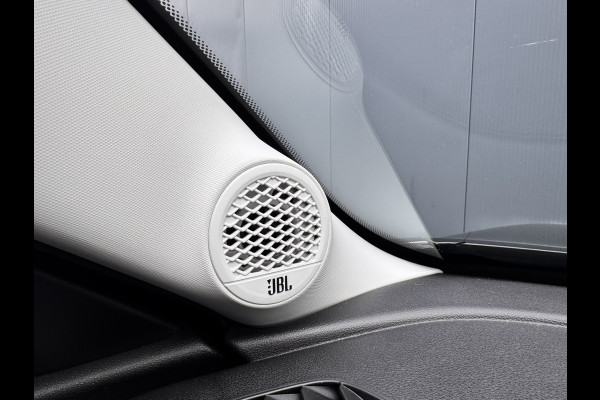 Jeep Avenger 1.2 Altitude | Winterpakket | Camera | Apple/Android CarPlay | Electrische achterklep | Cruise control | Navigatie