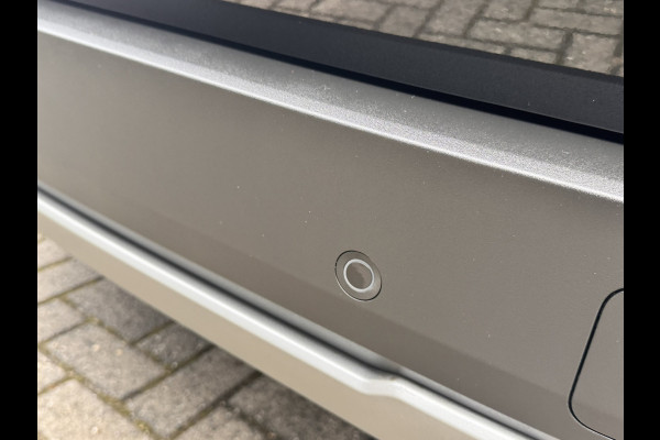 Jeep Avenger 1.2 Altitude | Winterpakket | Camera | Apple/Android CarPlay | Electrische achterklep | Cruise control | Navigatie