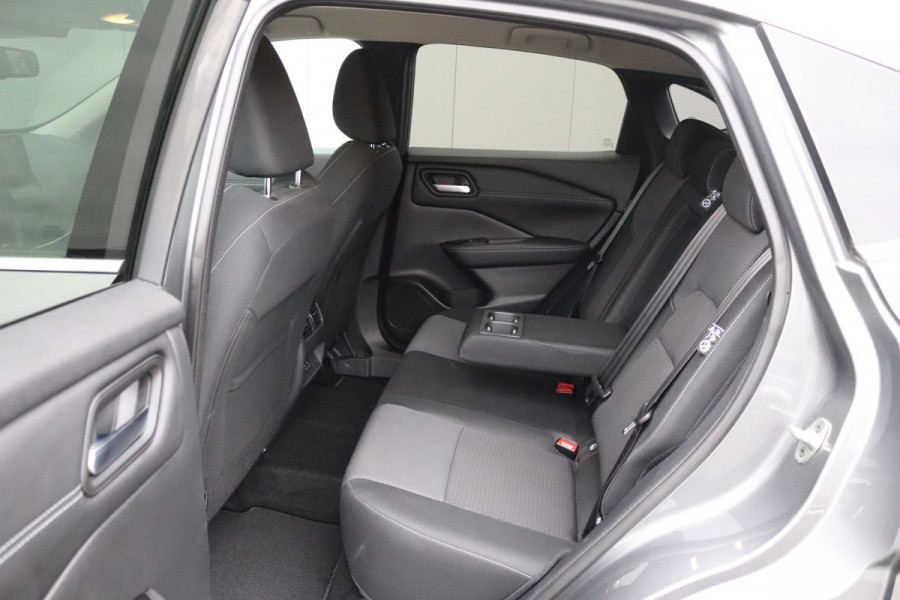 Nissan QASHQAI 1.3DIG-T 140PK MHEV N-Connecta Gr.-Navigatie/Winter-Pack/Keyless/Camera