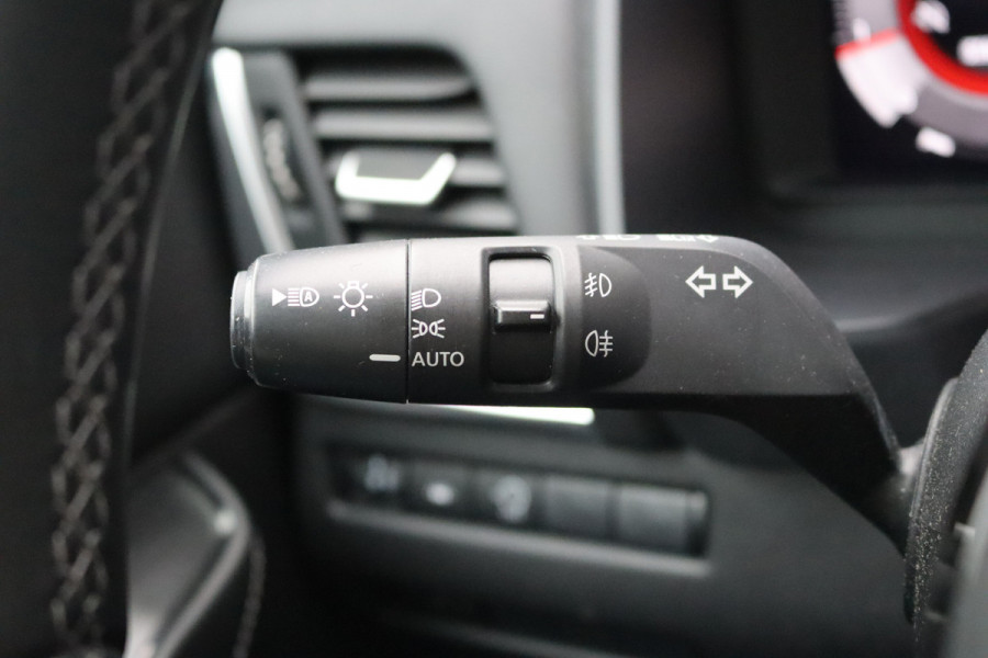 Nissan QASHQAI 1.3DIG-T 140PK MHEV N-Connecta Gr.-Navigatie/Winter-Pack/Keyless/Camera