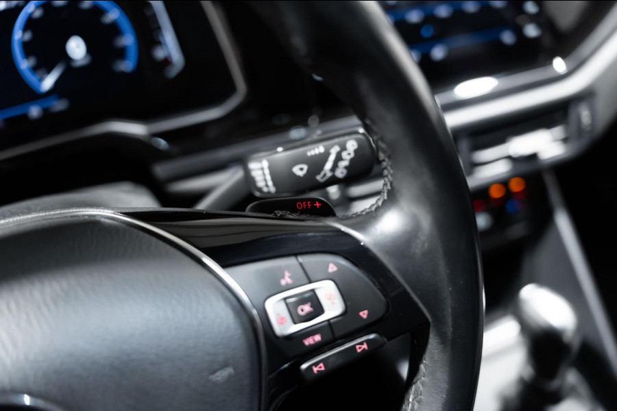 Volkswagen Polo 1.0 TSI R-Line DSG LED NAVI