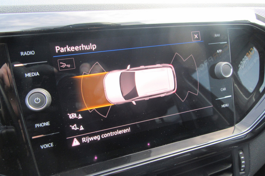 Volkswagen T-Cross 1.0 TSI Style Aut. Ad.CC, Stoelverw., Virtual Cockpit, Camera