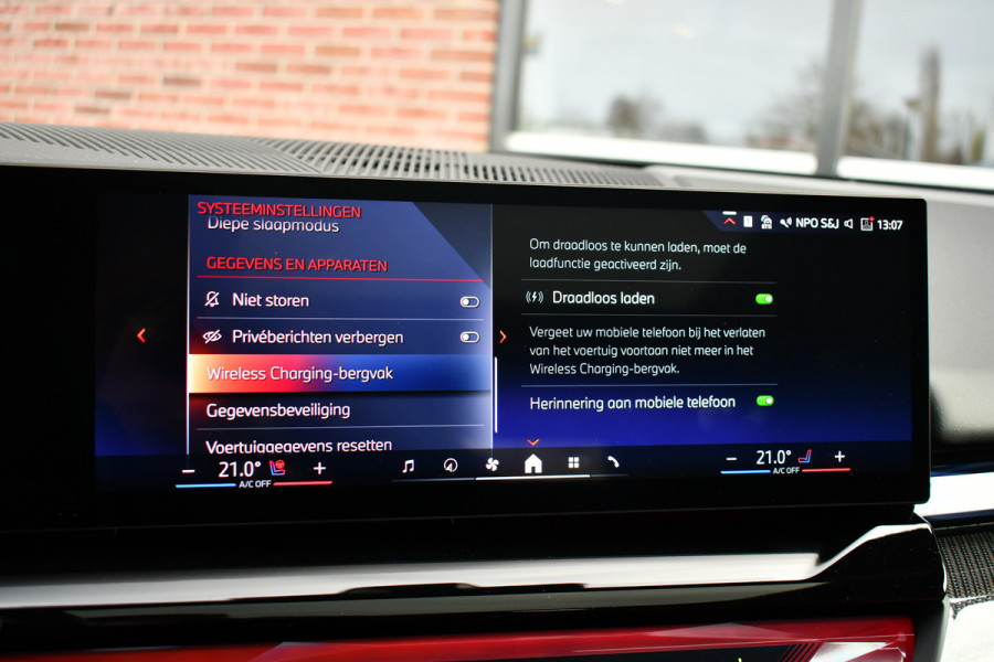 BMW i5 Touring eDrive40 M-Sport Pano Adp-demping B&W Comfzetel+Vent 20inch