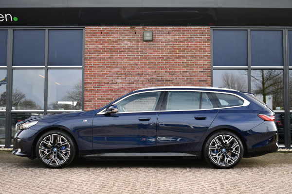 BMW i5 Touring eDrive40 M-Sport Pano Adp-demping B&W Comfzetel+Vent 20inch