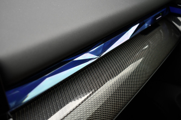 BMW i5 Touring eDrive40 M-Sport Pano Adp-demping B&W Comfzetel+Vent 20inch