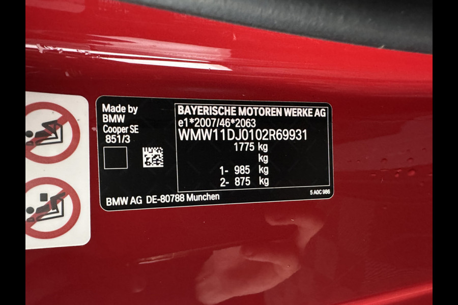 MINI Mini Electric Business Edition 33 kWh [ 3-Fase ] (INCL-BTW) Aut. *LEATHER | FULL-LED | KEYLESS | SPORT-SEATS | NAVI-FULLMAP | ECC | AMBIENT-LIGHT | DAB | DIGI-COCKPIT | PDC | 17"ALU*