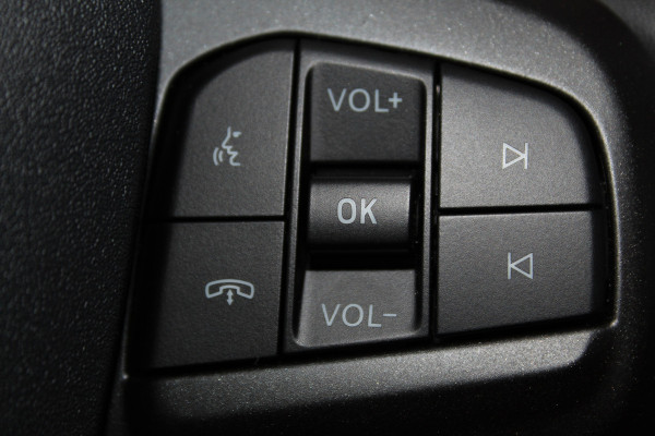 Ford Mustang Mach-E 75kWh/269pk AWD Premium AUTOMAAT volledig ELEKTRISCH ! Fabrieksgarantie t/m 01-03-2027 ! Vierwielaandr., stoel-, stuur- en voorraamverwarming, technologie pakket II, panoramadak, navigatie, telefoonvoorb., winterpakket, parelmoer wit metallic, etc etc