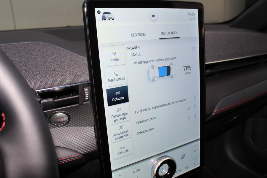 Ford Mustang Mach-E 75kWh/269pk AWD Premium AUTOMAAT volledig ELEKTRISCH ! Fabrieksgarantie t/m 01-03-2027 ! Vierwielaandr., stoel-, stuur- en voorraamverwarming, technologie pakket II, panoramadak, navigatie, telefoonvoorb., winterpakket, parelmoer wit metallic, etc etc