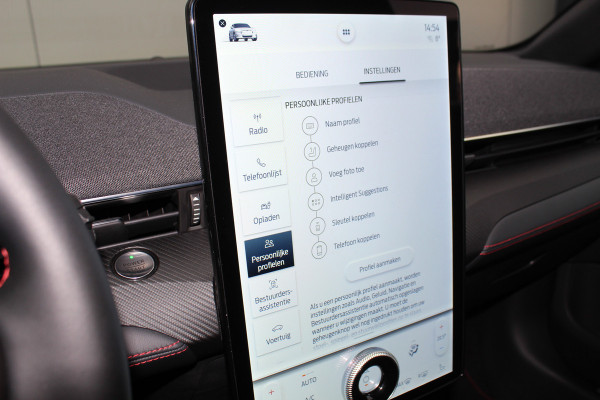 Ford Mustang Mach-E 75kWh/269pk AWD Premium AUTOMAAT volledig ELEKTRISCH ! Fabrieksgarantie t/m 01-03-2027 ! Vierwielaandr., stoel-, stuur- en voorraamverwarming, technologie pakket II, panoramadak, navigatie, telefoonvoorb., winterpakket, parelmoer wit metallic, etc etc