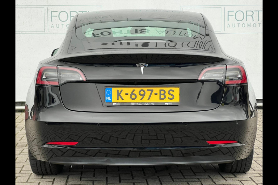 Tesla Model 3 Standard RWD Plus 60 kWh NL-AUTO | LEDER | PANO |