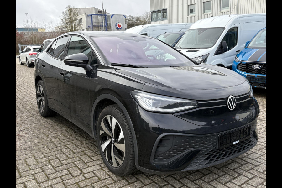 Volkswagen ID.5 Pro Business 77 kWh | Stoelverwarming | Camera | Elektrische achterklep | Adaptive cruise control