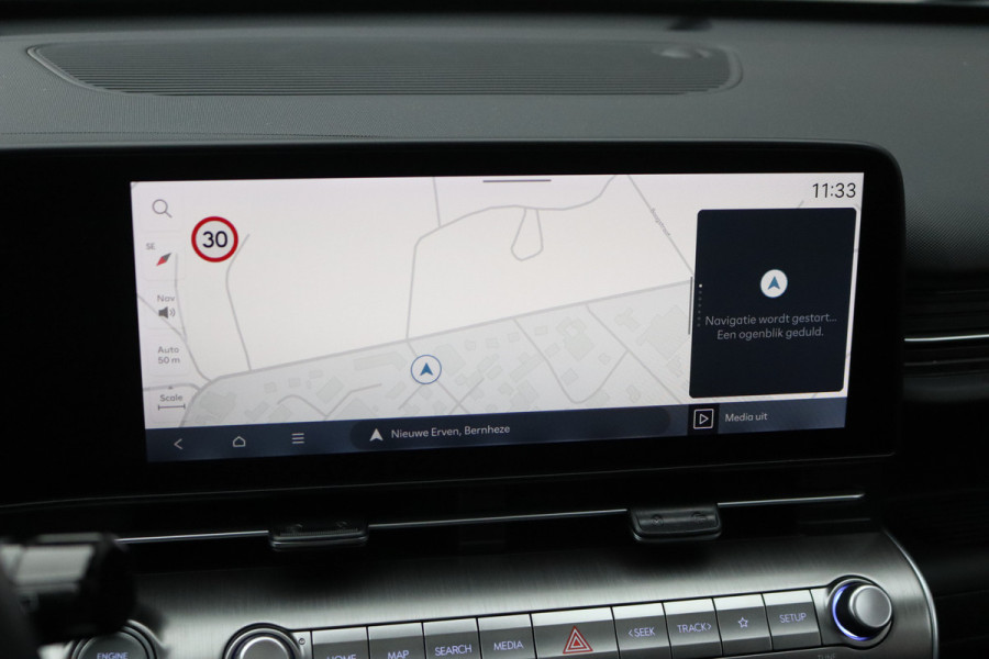 Hyundai Kona 1.6 T-GDI 199PK Automaat Premium Sky Leder/Winter-pack/Open-dak/Keyfree