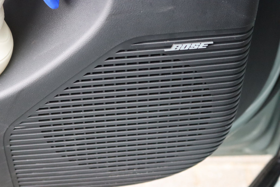 Hyundai Kona 1.6 T-GDI 199PK Automaat Premium Sky Leder/Winter-pack/Open-dak/Keyfree