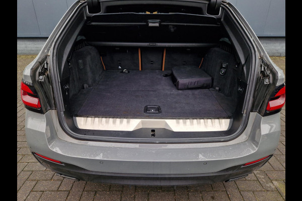 BMW 5 Serie Touring 530e Facelift /LED/PANO/1eig./INCL.BTW