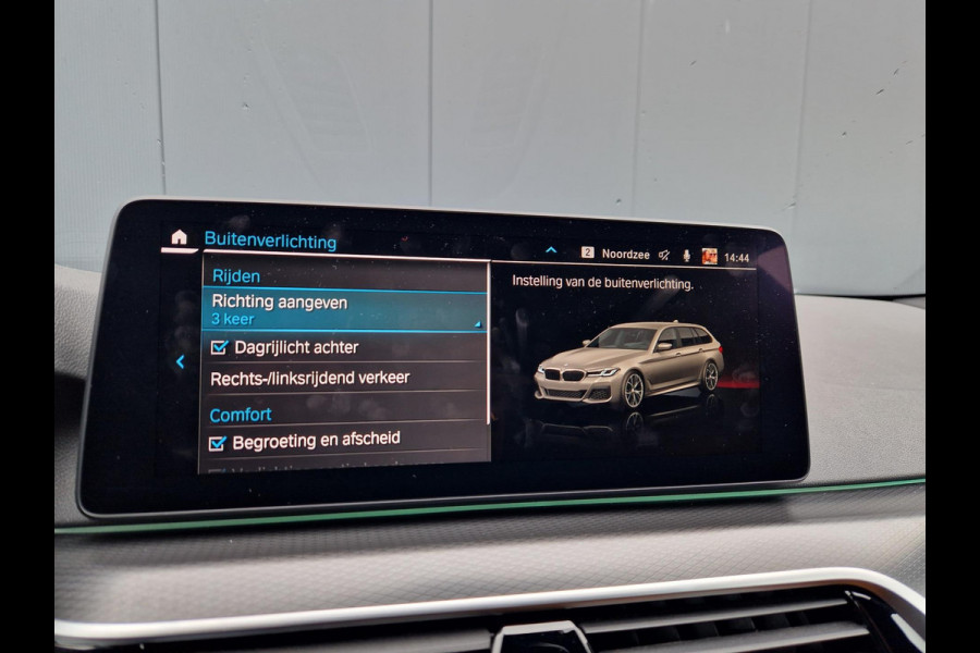 BMW 5 Serie Touring 530e Facelift /LED/PANO/1eig./INCL.BTW