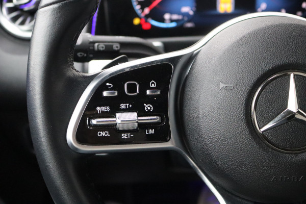 Mercedes-Benz Glb 200 Automaat Business Line 7pers. Trekhaak/Navigatie/Camera/Parkeerhulp/Stoelverwarming