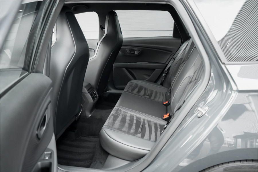 Seat Leon ST 2.0 TSI CUPRA 300 Kuipstoelen Virtual Cockpit Camera 19"