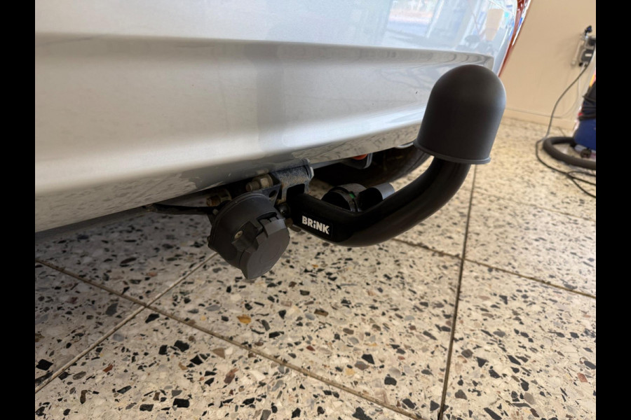 Suzuki Ignis 1.2 Smart Hybrid Style | Camera | Cruise | Afn. trekhaak | Verwarmde voorstoelen |