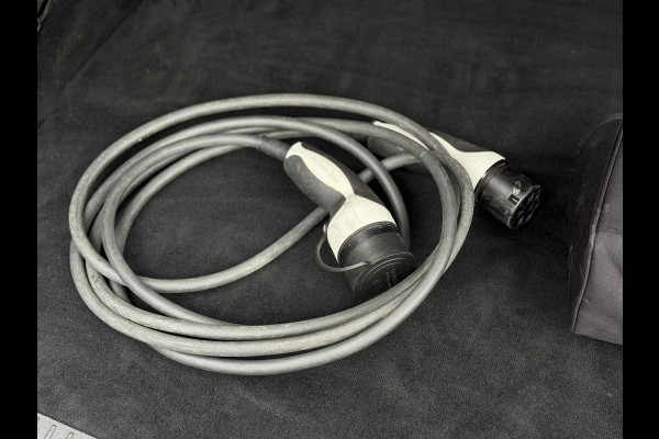 Mercedes-Benz GLC 350e 4MATIC PHEV | Pano, Navi, Camera, ACC, Climate, 19'' LMV | Plug-in Hybride |