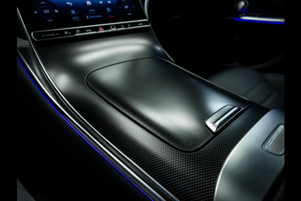 Mercedes-Benz GLC 300e 4MATIC AMG Line | Stoelverwarming | Burmester | Trekhaak | Comfort Stoelen |
