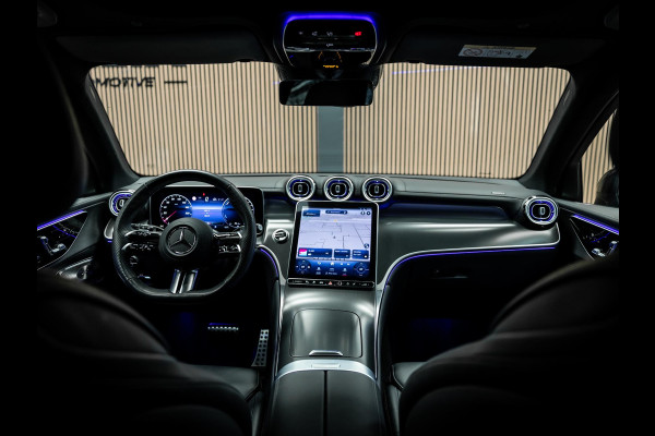 Mercedes-Benz GLC 300e 4MATIC AMG Line | Stoelverwarming | Burmester | Trekhaak | Comfort Stoelen |