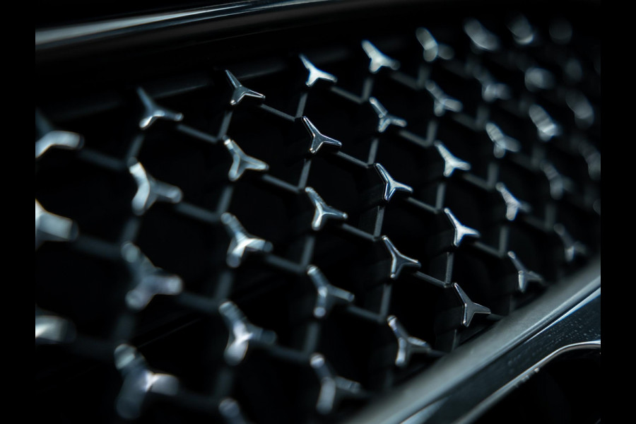 Mercedes-Benz GLC 300e 4MATIC AMG Line | Stoelverwarming | Burmester | Trekhaak | Comfort Stoelen |