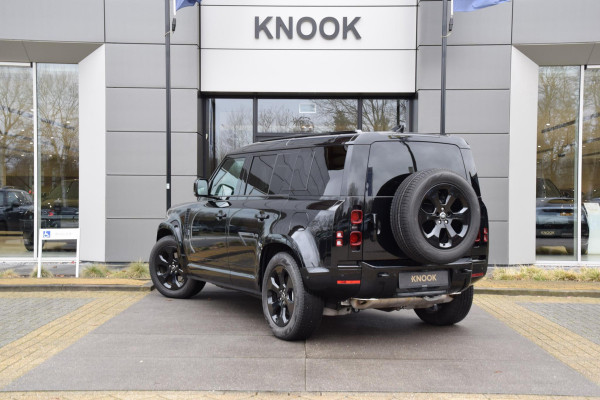Land Rover Defender 110 P300e 110 X-Dynamic SE