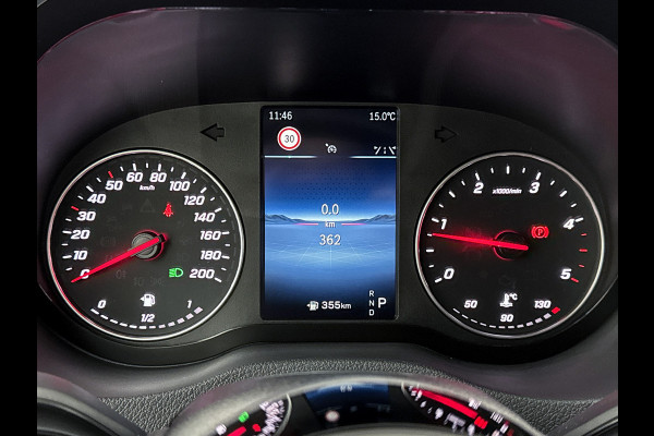 Mercedes-Benz Sprinter 319 1.9 CDI L2H1 Pro Stoelverwarming 3500kg trekhaak Distronic Navigatie BPM vrij