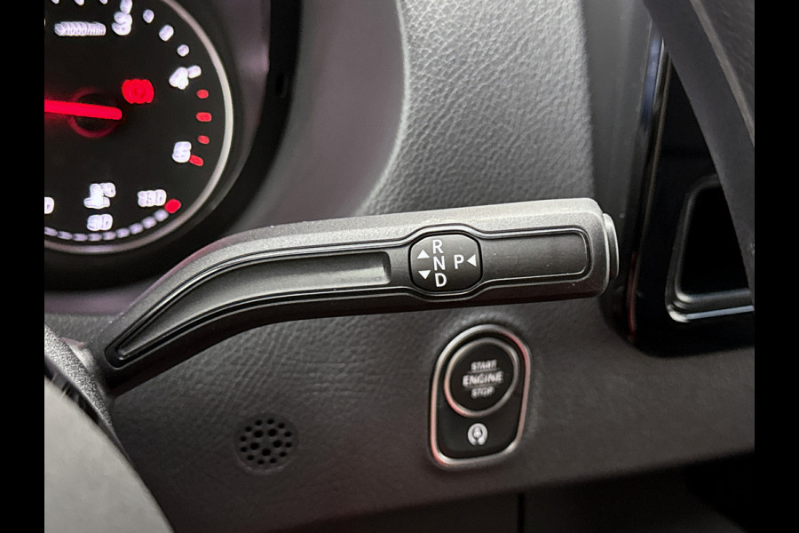 Mercedes-Benz Sprinter 319 1.9 CDI L2H1 Pro Stoelverwarming 3500kg trekhaak Distronic Navigatie BPM vrij