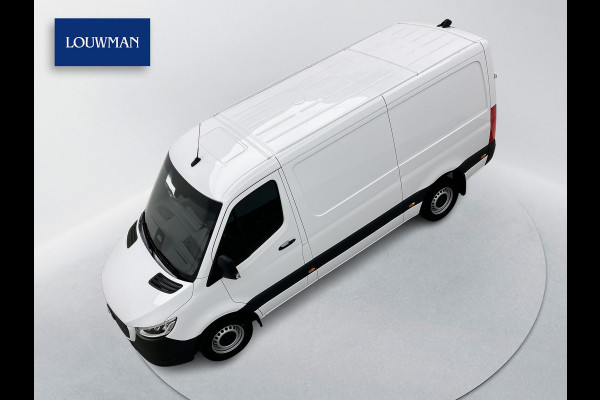 Mercedes-Benz Sprinter 319 1.9 CDI L2H1 Pro Stoelverwarming 3500kg trekhaak Distronic Navigatie BPM vrij