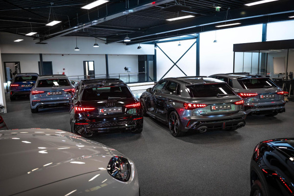 BMW M5 Competition |Ceramic|HUD|Carbon|Massage|VOLL|