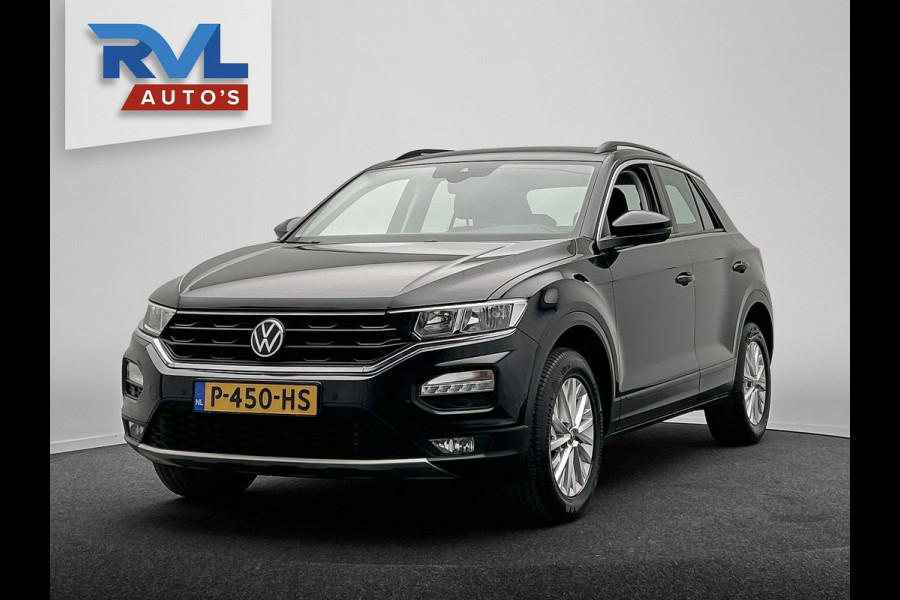 Volkswagen T-Roc 1.5 TSI Style Business Automaat Carplay Trekhaak Adaptive-cruise Navigatie
