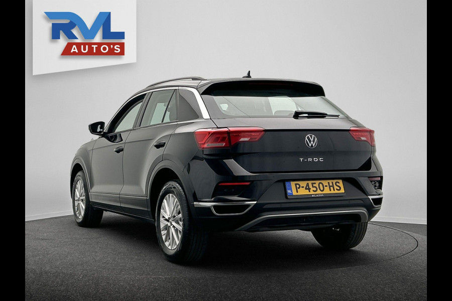 Volkswagen T-Roc 1.5 TSI Style Business Automaat Carplay Trekhaak Adaptive-cruise Navigatie