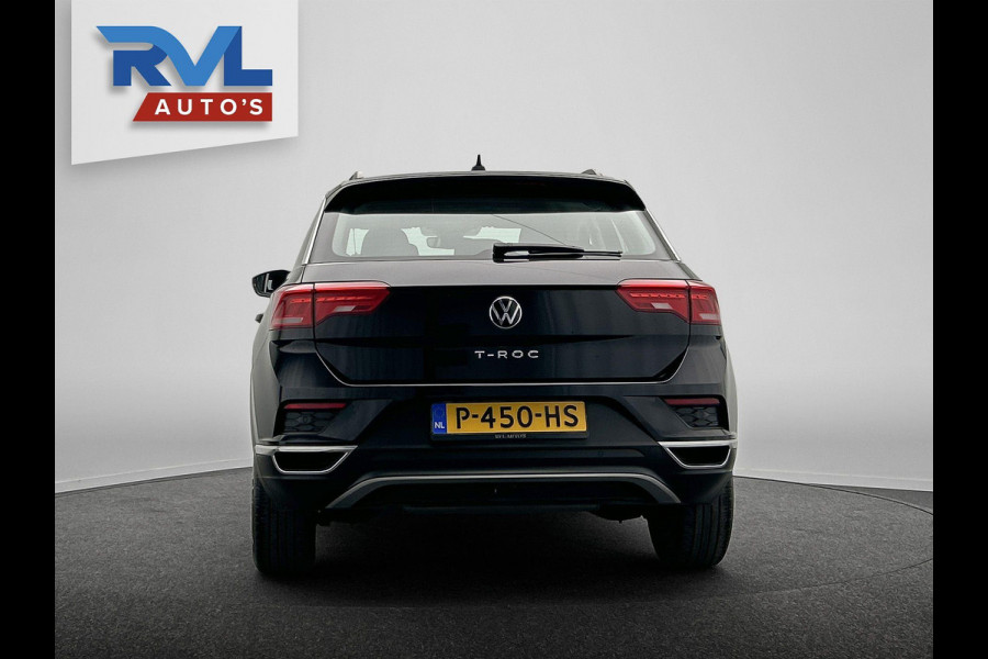 Volkswagen T-Roc 1.5 TSI Style Business Automaat Carplay Trekhaak Adaptive-cruise Navigatie