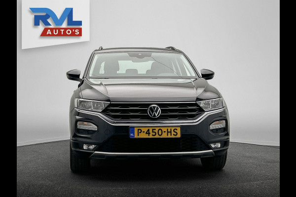 Volkswagen T-Roc 1.5 TSI Style Business Automaat Carplay Trekhaak Adaptive-cruise Navigatie