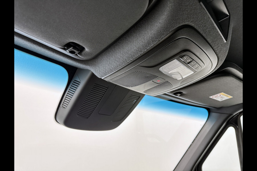 Mercedes-Benz Sprinter 319 1.9 CDI L2H2 Pro 3500KG Trekhaak Navigatie Parkeerpakket Stoelverwarming Led high performance