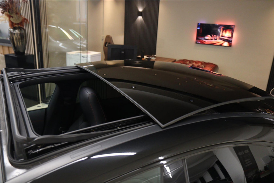 Mercedes-Benz CLA-Klasse 200 AMG NAP/DEAELERONDERHOUD/PANO/MEMORY/KEYLESS/CAMERA/VOL!